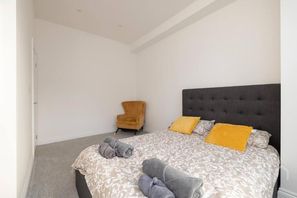 2 Bed Flat -Zone 1-4 London Thornton Heath Exterior foto